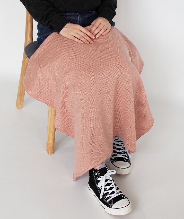 カシミヤ100％ヘリンボーン柄ブランケット | Milestone公式オンライン