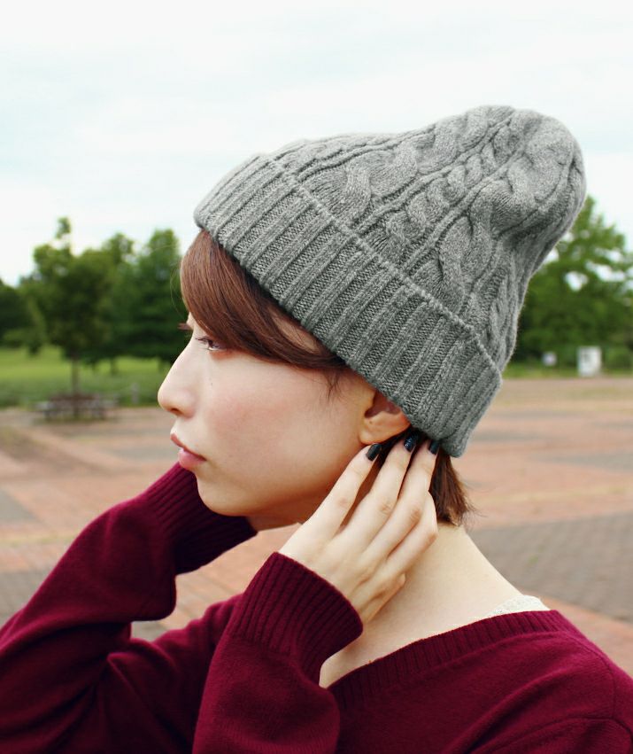 カシミヤ100％ケーブル編みアームウォーマー | Milestone公式