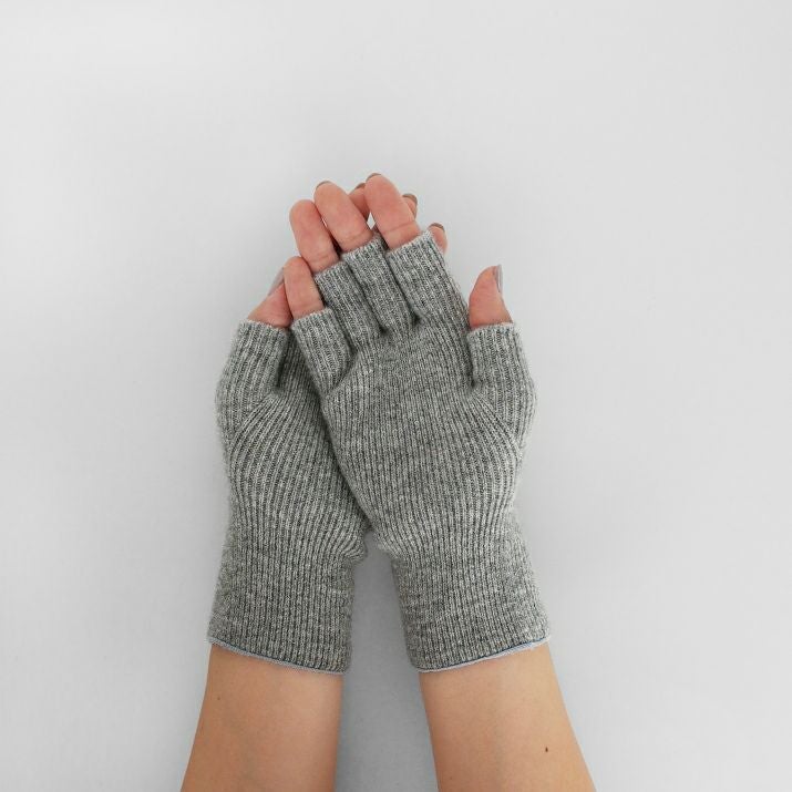 カシミヤ100％フィンガーレスグローブ | Milestone公式オンラインストア