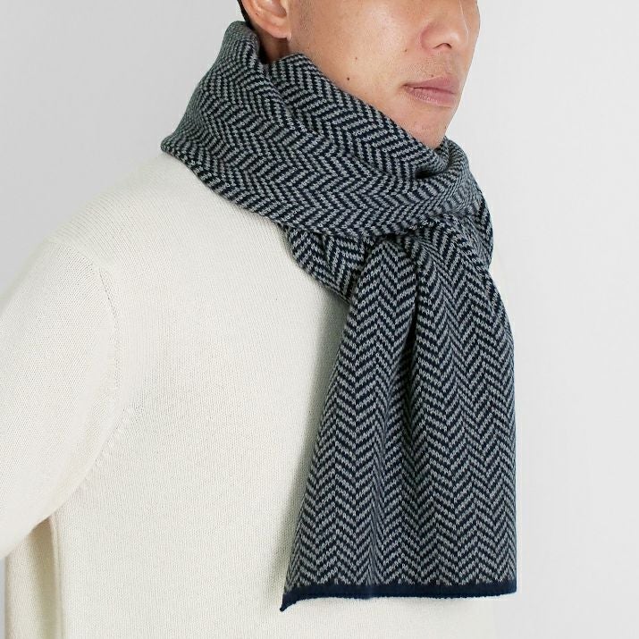 カシミヤ100%ヘリンボーンマフラー | Milestone公式オンラインストア