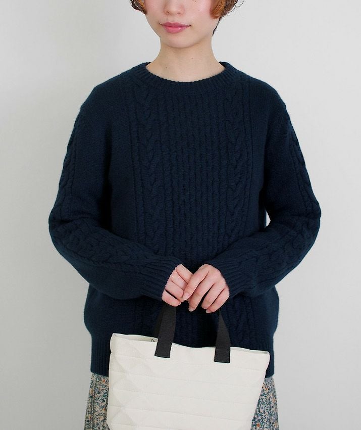 カシミヤ100％ケーブル柄セーター | Milestone公式オンラインストア
