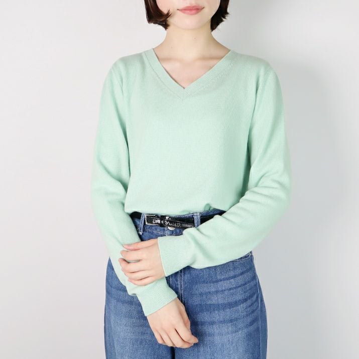 カシミヤ100％Vネックセーター | Milestone公式オンラインストア